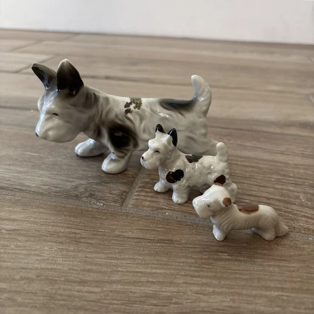 Porcelain Scottie‎ Dog Figurines Scottish Terriers (3 Total)